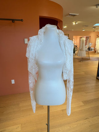 Fishu blouse / lace fishu blouse