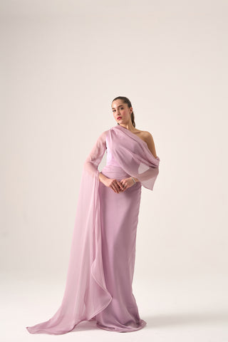 Timeless column dress with asymmetrical neckline and delicate off-shoulder cape sleeves, ideal for black-tie events.