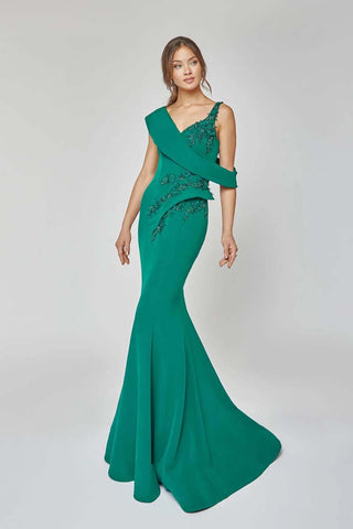 1921M0476 Off Shoulder Gown in Hunter Green
