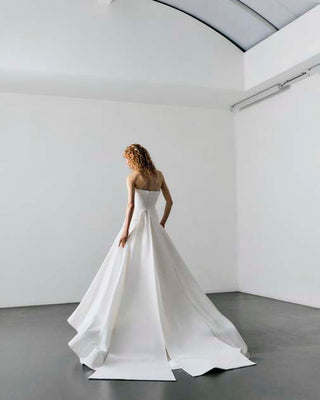 VRM511 - THE SASH ELEGANCE