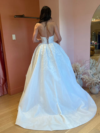 Structured lace corset ballgown with shiny organza skirt