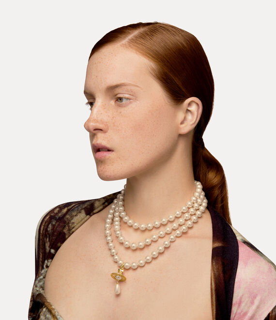 Vivienne discount Westwood triple pearl necklace