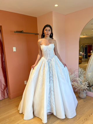 Structured lace corset ballgown with shiny organza skirt