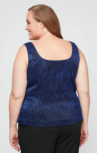 Luxury twinset with 3/4 sleeves and open jacket overlay, offering a graceful silhouette for formal occasions