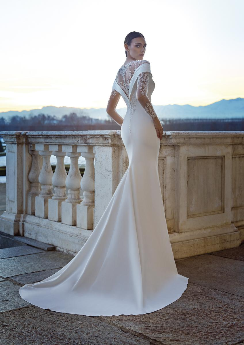 Catalina by Pronovias Prive – Beaded Crepe Mermaid Wedding Dress