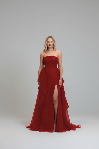 blairs red dress The Eight Best Blair Waldorf Fashion Moments