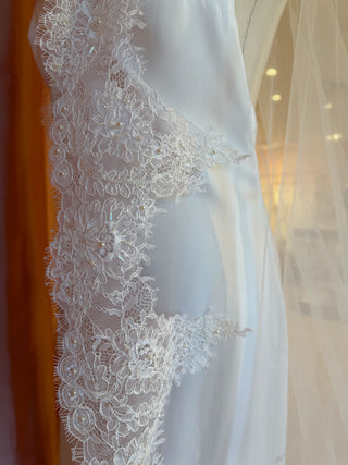 Chapel Veil – Scalloped Lace Edge