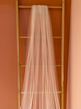 Soft Italian tulle veil with raw edge
