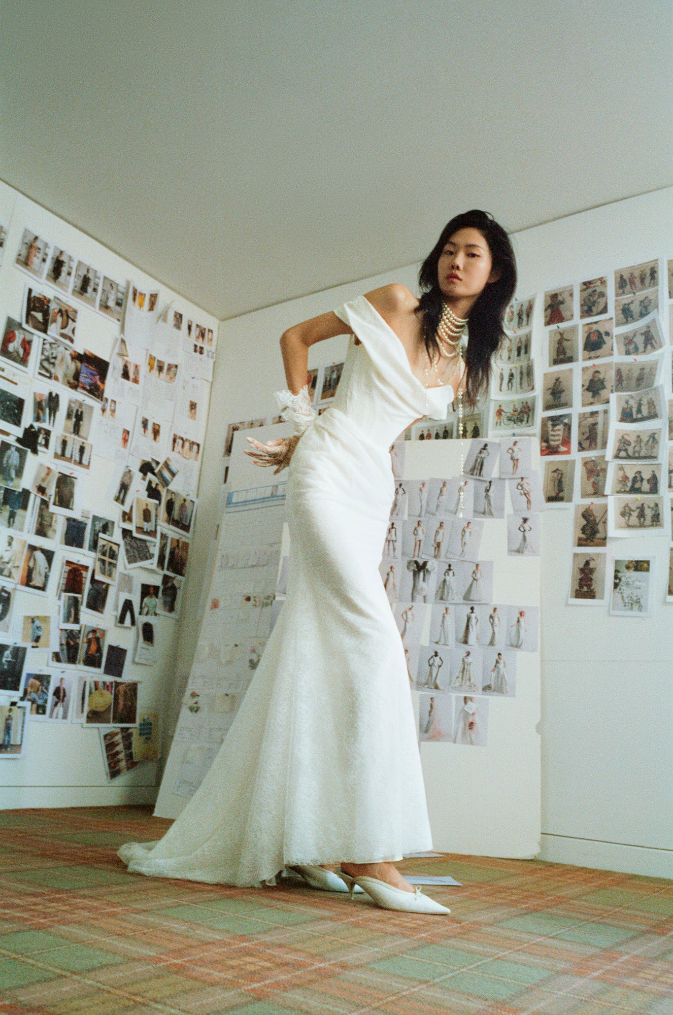 Vivienne Westwood Bridal | Nova Cora Chantilly Lace Luxury Wedding Dress Nadia's Vivienne Westwood Bridal | Nova Cora Chantilly Lace Luxury Wedding Dress Nadia's