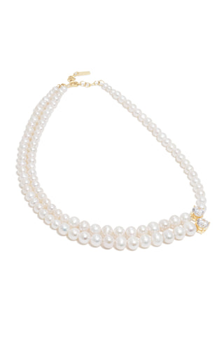 The light of the past pearl and zirconia necklace