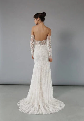 Daalarna artisanal wedding dress in ivory beaded lace with couture craftsmanship and bespoke investment value