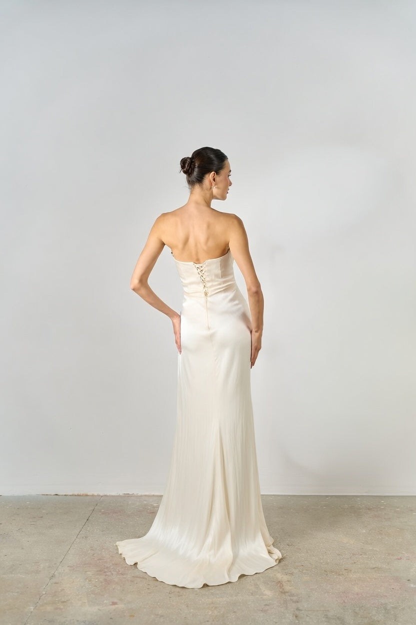 Rue Asymmetric Chiffon Maxi Evening Gown Nadias Designer Dress Ivory / 6 Rue Asymmetric Chiffon Maxi Evening Gown Nadias Designer Dress Ivory / 6