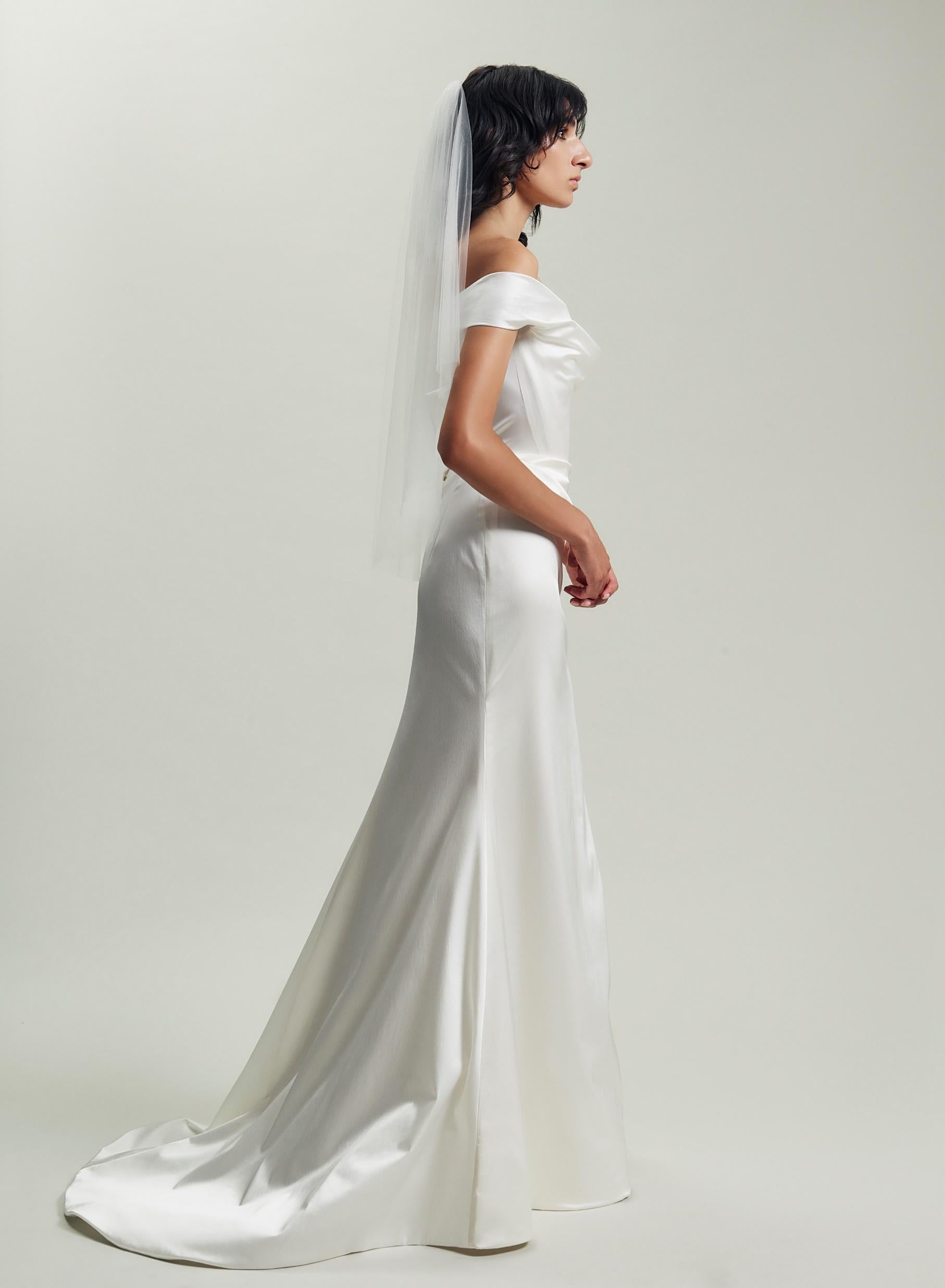 Classic Veils by Vivienne Westwood - Short, Ballerina, Chapel, & Cathedral Lengths Classic Veils by Vivienne Westwood - Short, Ballerina, Chapel, & Cathedral Lengths